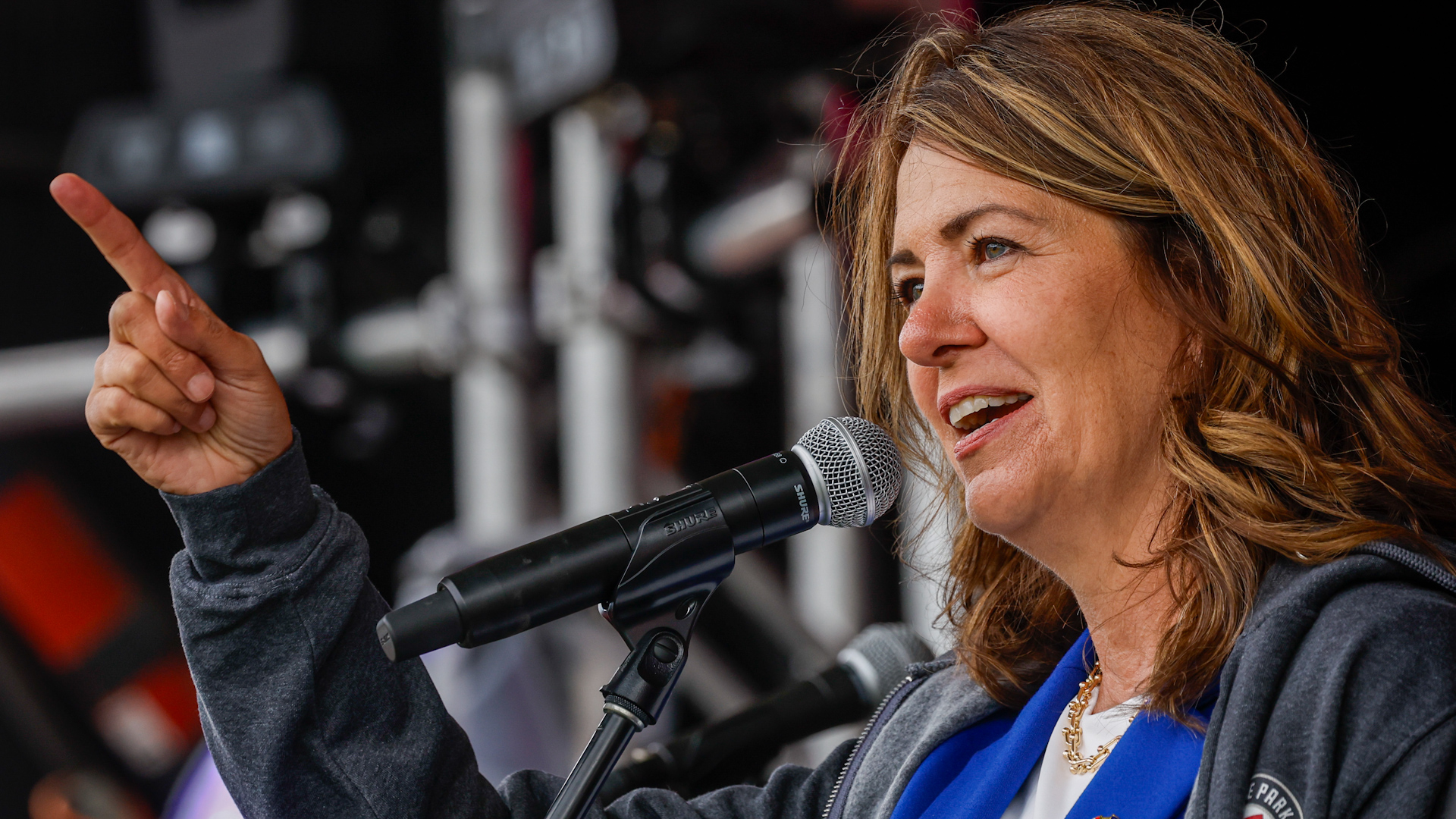 Video: Danielle Smith avoids separation talk at Alberta Day address