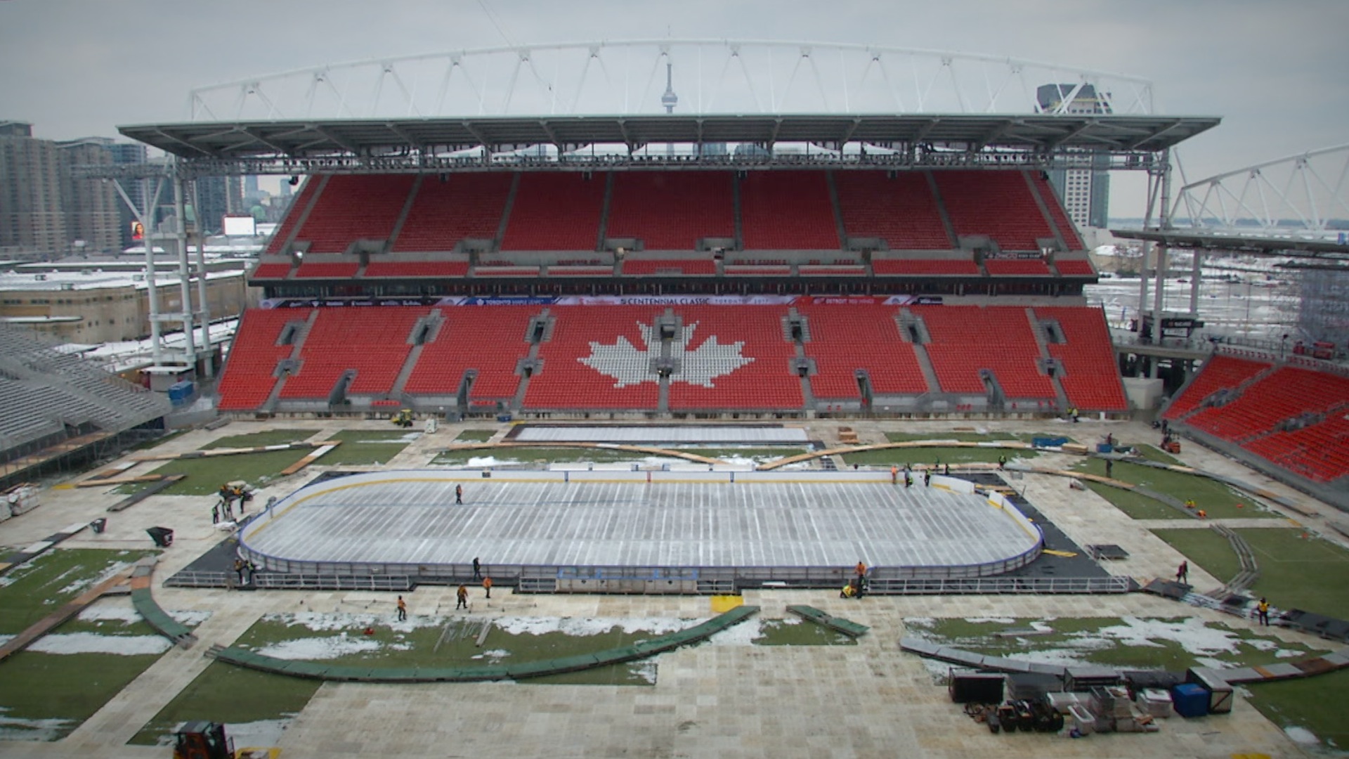 Toronto Maple Leafs arrive on Centennial Classic stage - Sports Illustrated